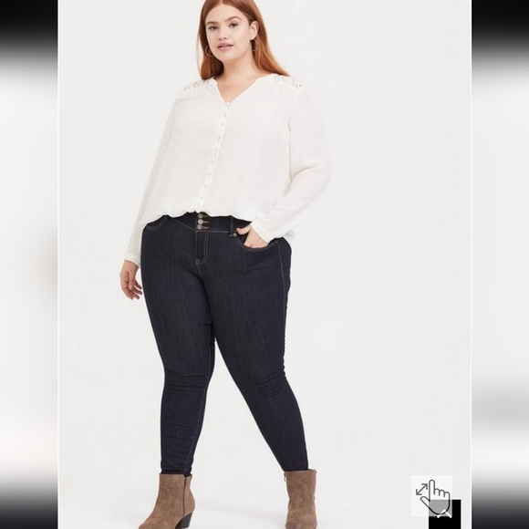 Torrid Harper white georgette lace button loop blouse - Picture 3 of 8